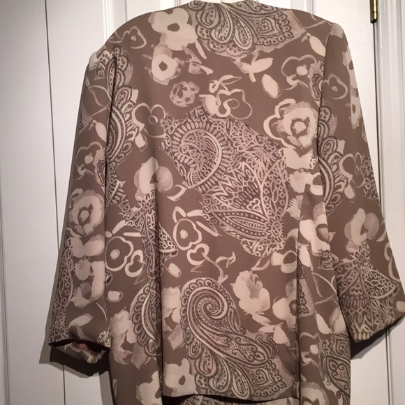 ☘️Vintage MODA PETITE -Plus size jacket and skirt - Picture 5 of 5